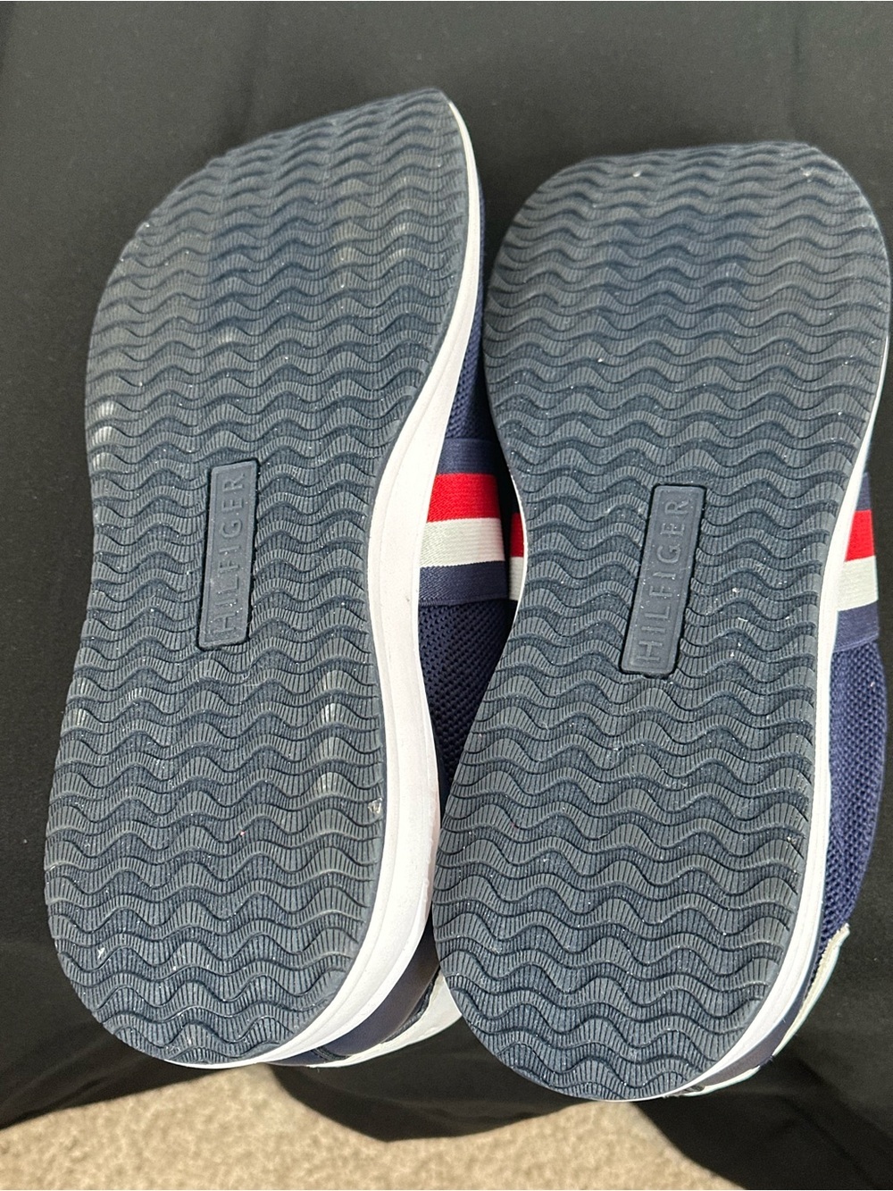 Tommy Hilfiger Navy Knit Sneakers with Red and White Stripe, size 8.5 - Picture 7 of 7